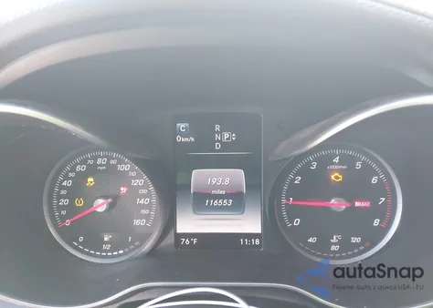 2015 Mercedes-Benz C 300 Luxury 4Matic из США, поврежденный, VIN 55SWF4KB9FU049432